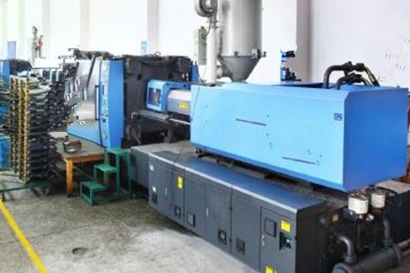 注塑機模具制作和更換步驟，讓設備更好運行